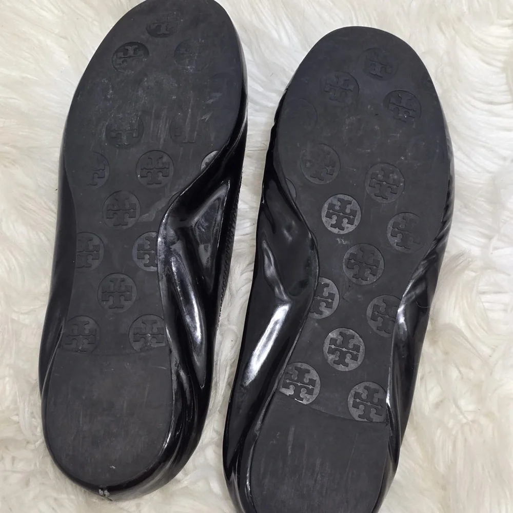 Tory Burch Black Patent Logo Round-Toe Ballet Flats